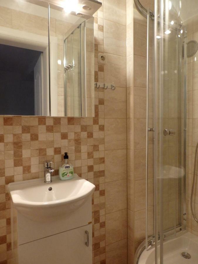 Guesthouse Torga Vis Island ภายนอก รูปภาพ